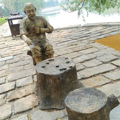 玻璃鋼樹墩，棋盤，老頭，公園情景雕塑