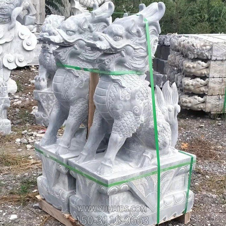 青石麒麟，石雕麒麟圣獸雕塑