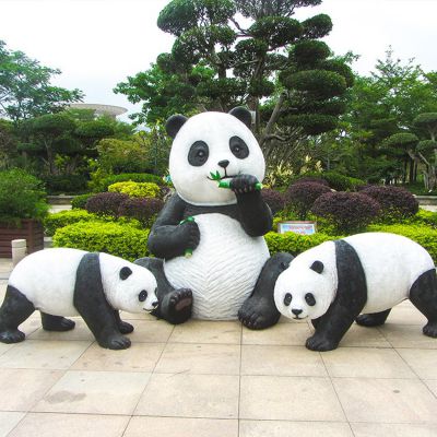 玻璃鋼仿真熊貓，尺寸大小，樣色樣式都可定制