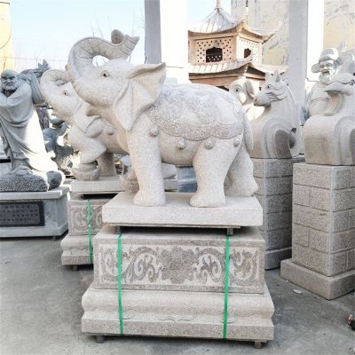花崗巖石雕大象，卷鼻向上的大象