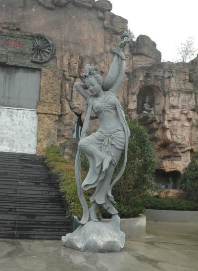 彈琵琶的人物擺件有什么寓意？