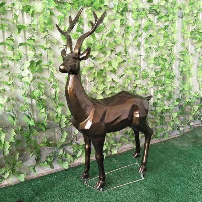 幾何鹿，玻璃鋼塊面抽象動物擺件